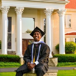 Meet your Posher, Nikhil